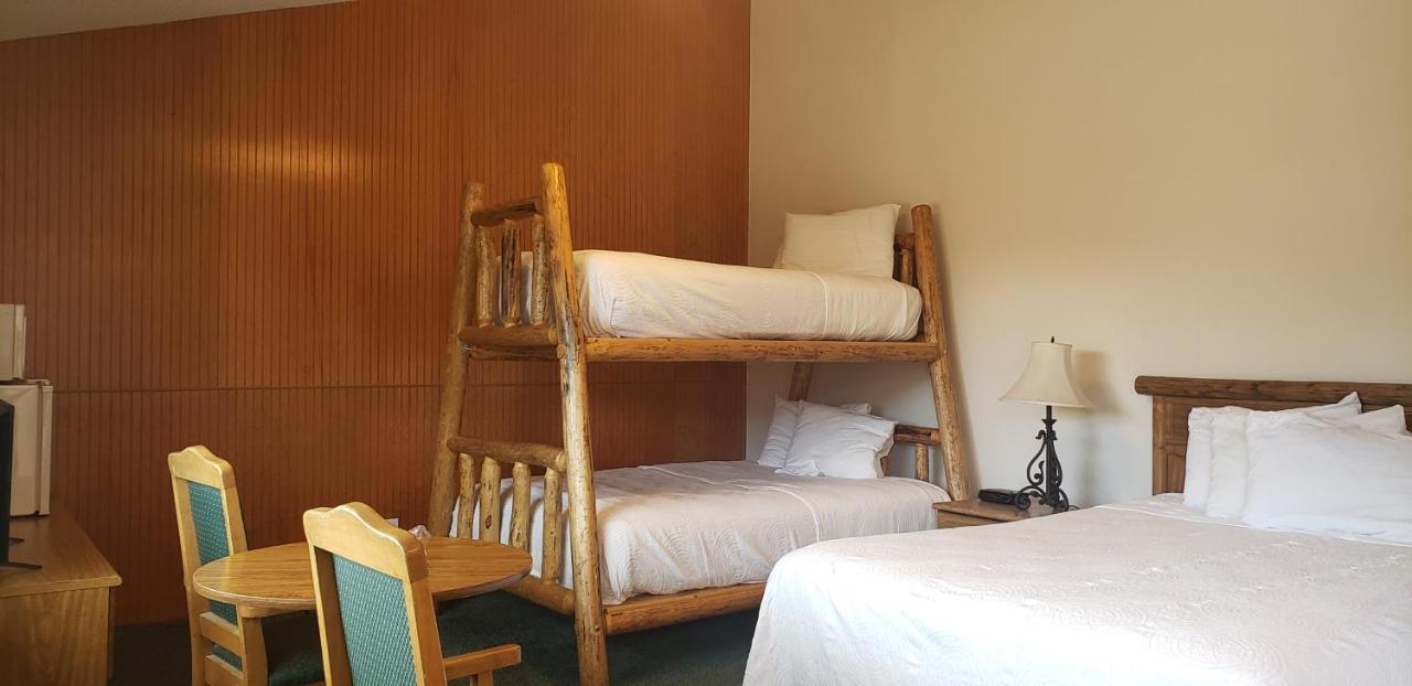 Big Bear Motel Коди Экстерьер фото